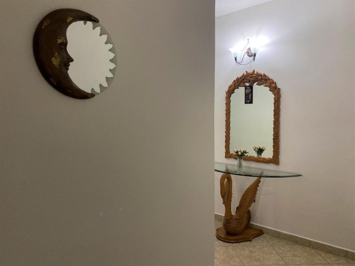 Appartamento The White Corner Durrës Esterno foto