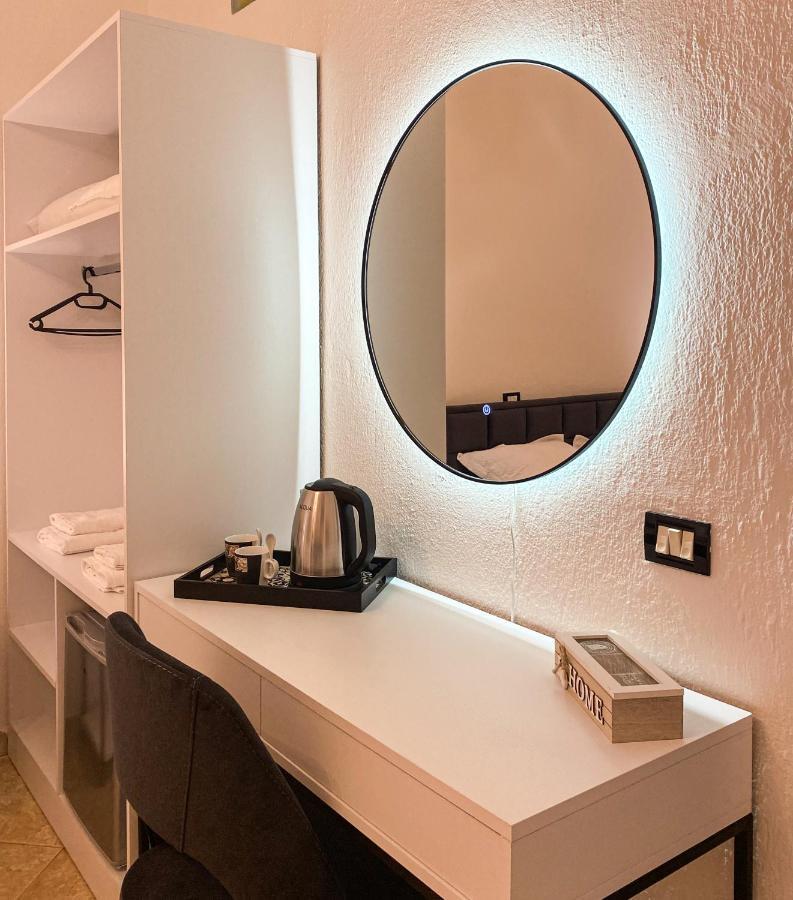 Appartamento The White Corner Durrës Esterno foto